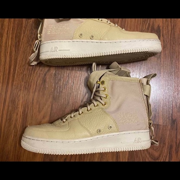 Nike Shoes - Nike SF Air Force 1 Mid Mushroom  Size 9 (Womens)